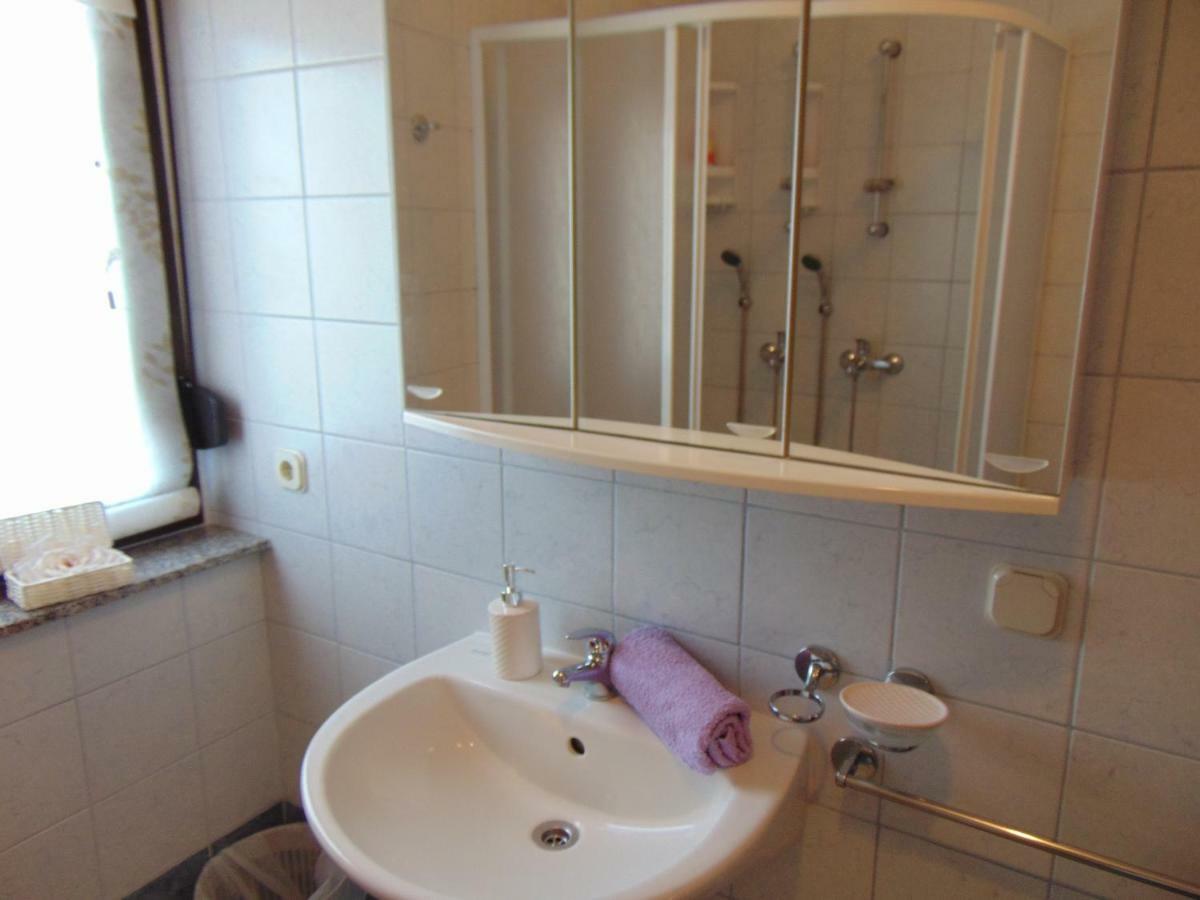 Apartment Mia Malinska Kültér fotó